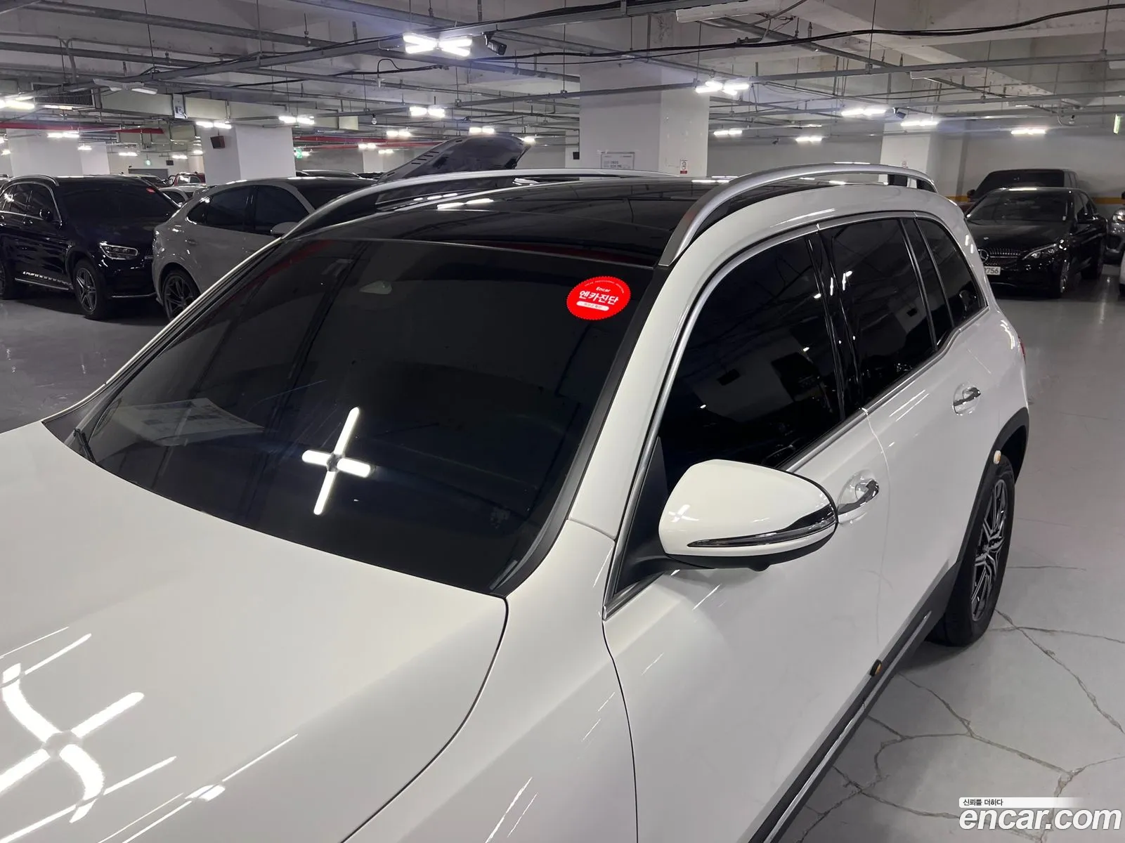 Mercedes-Benz EQB X243 2024 — 10