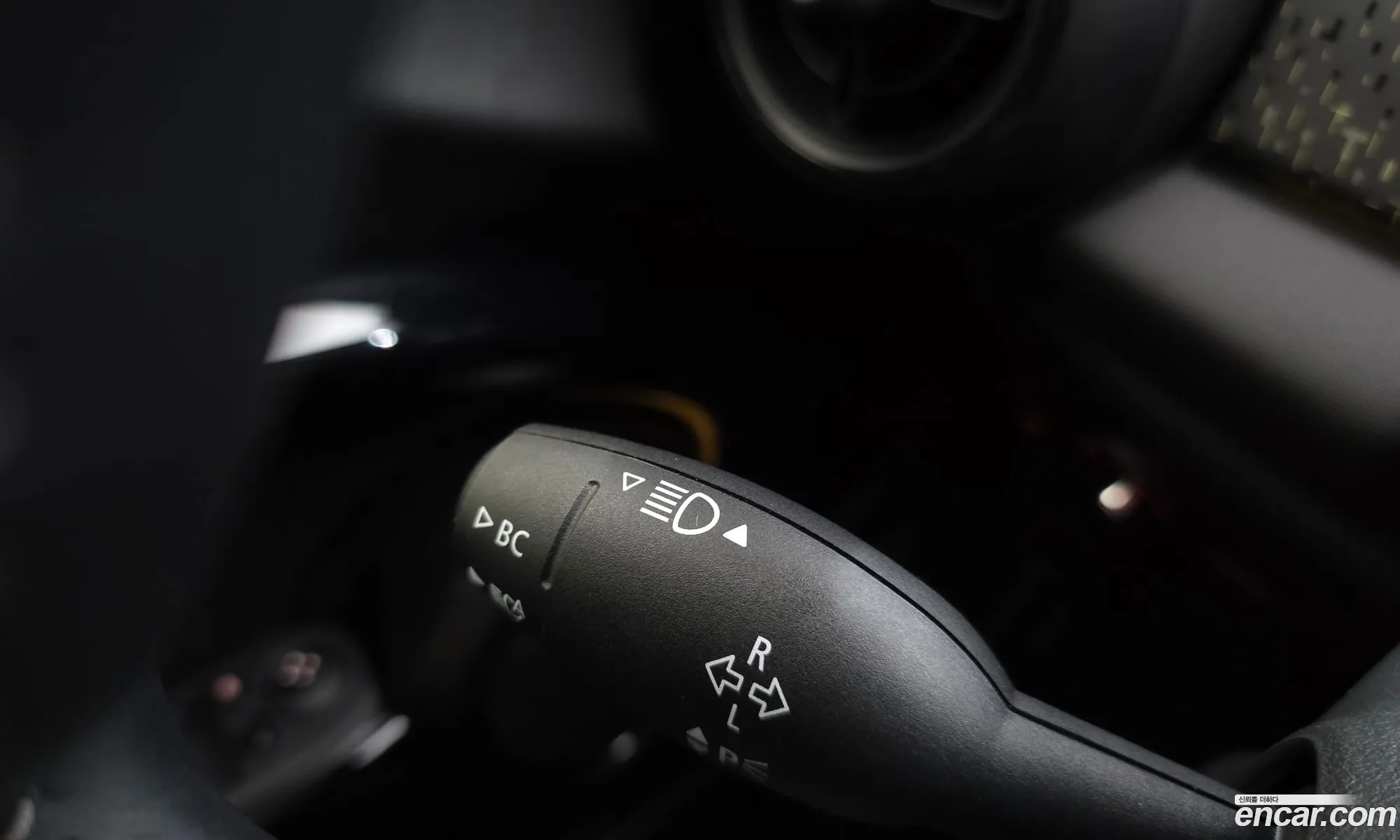 Mini Cooper Electric 2023 — 3