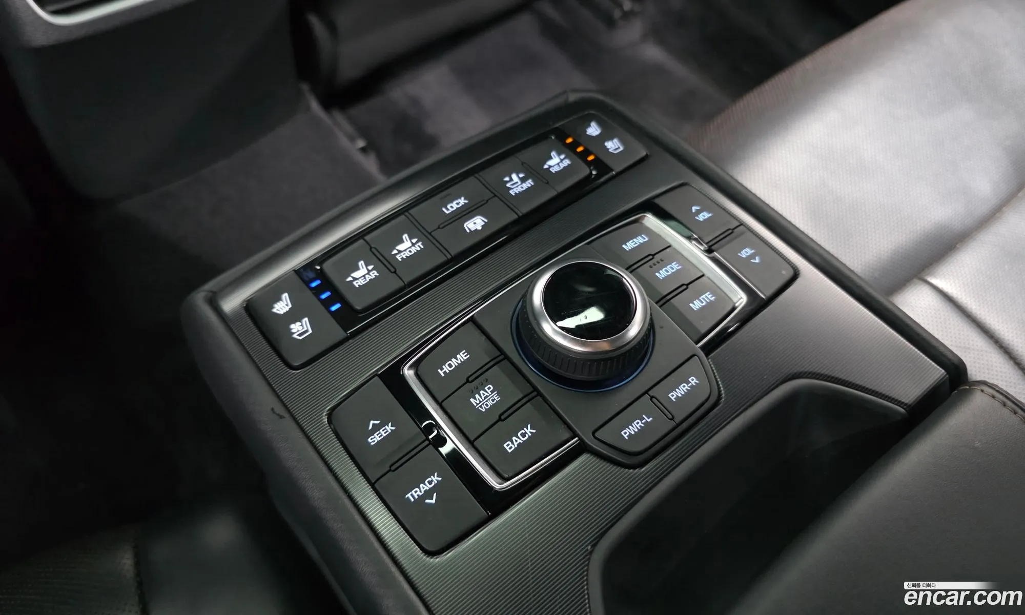 Genesis G80 2018 — 11