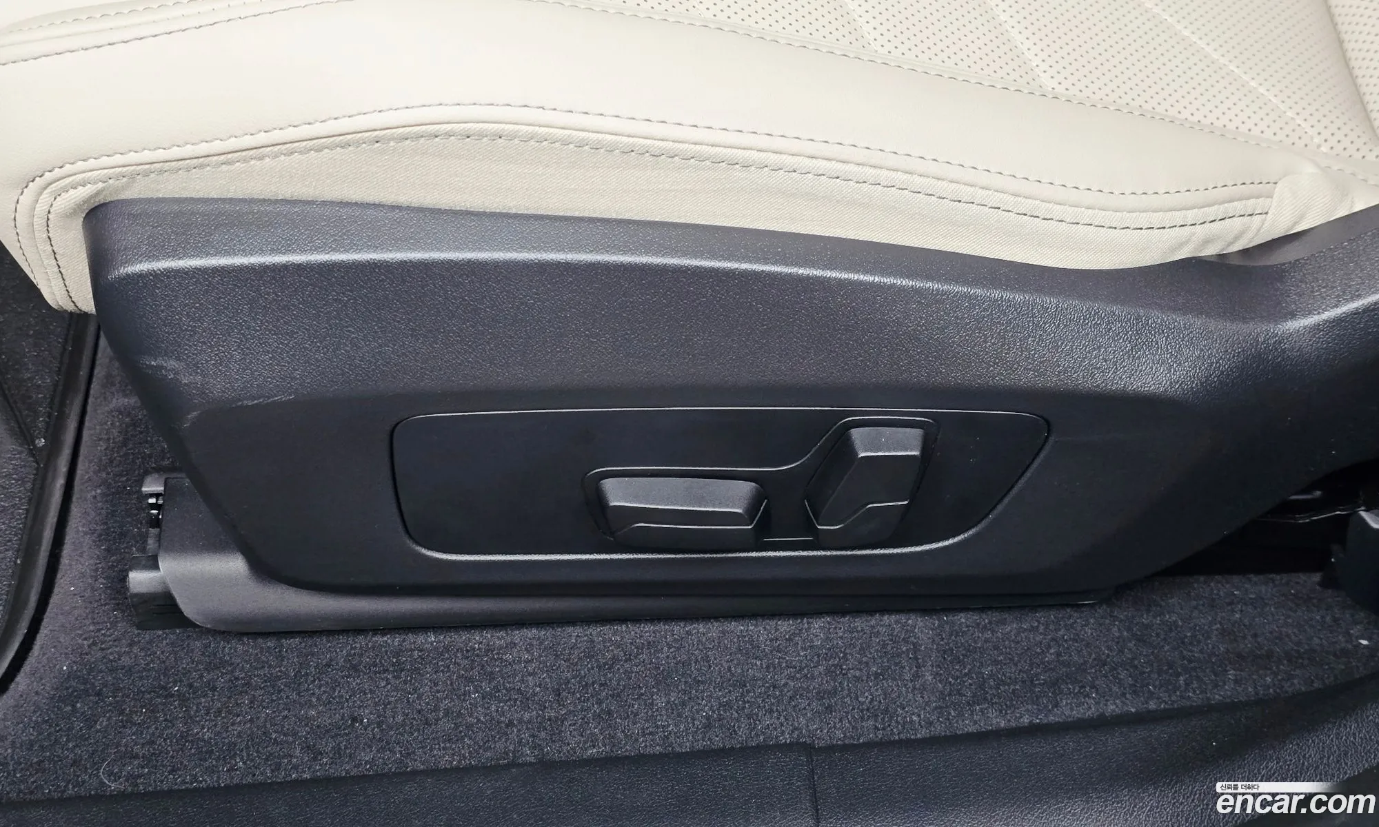 BMW iX2 2024 WBY51GM07R5Z65328 — 14