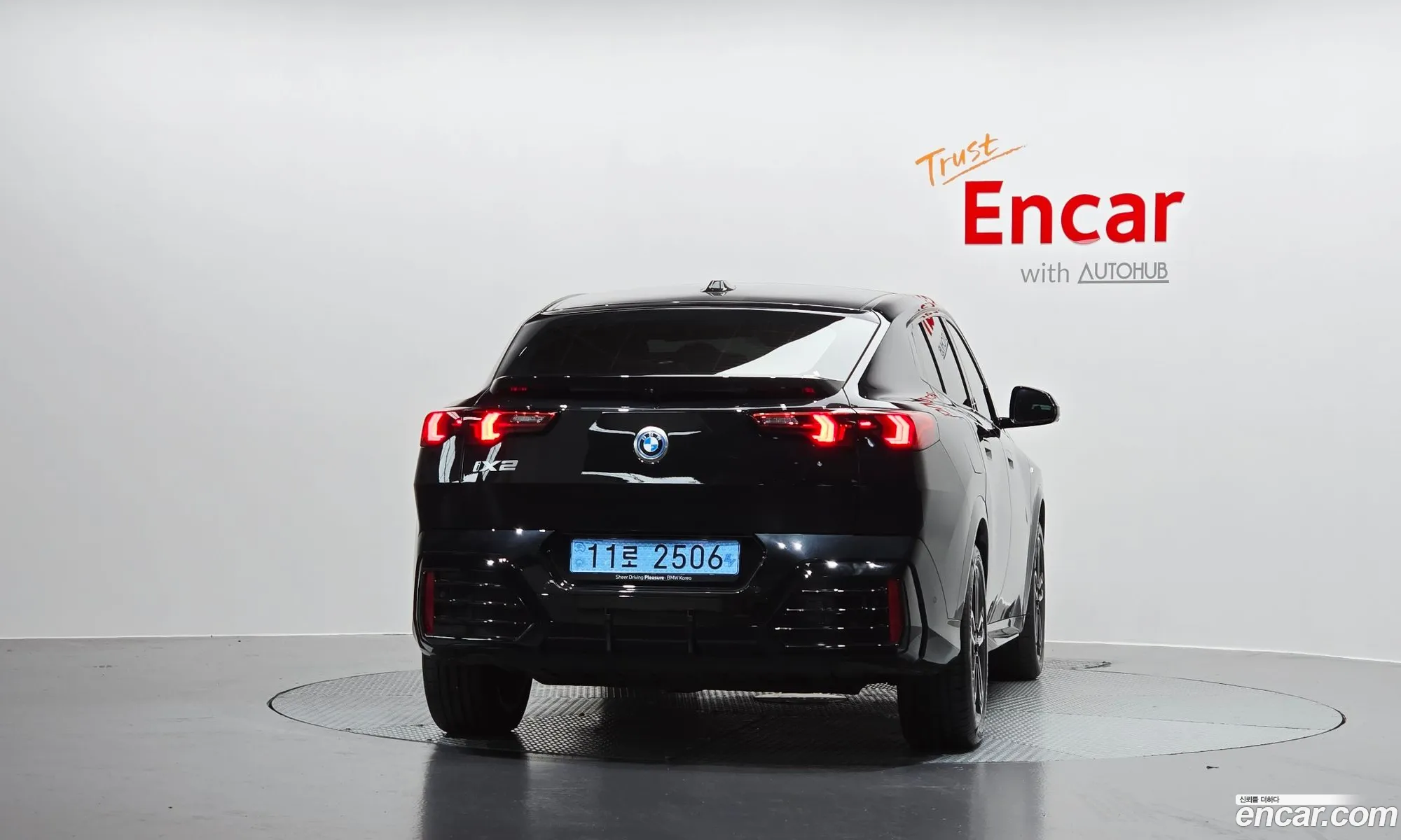 BMW iX2 2024 WBY51GM07R5Z65328 — 28
