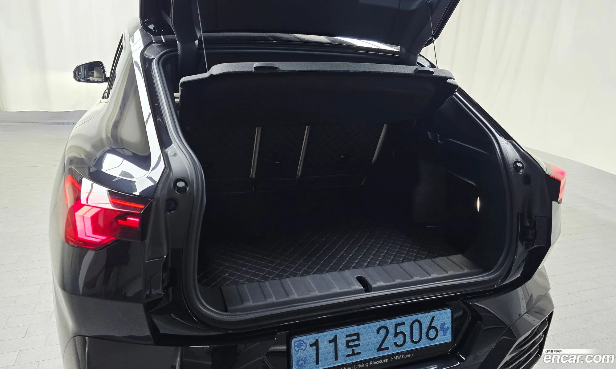 BMW iX2