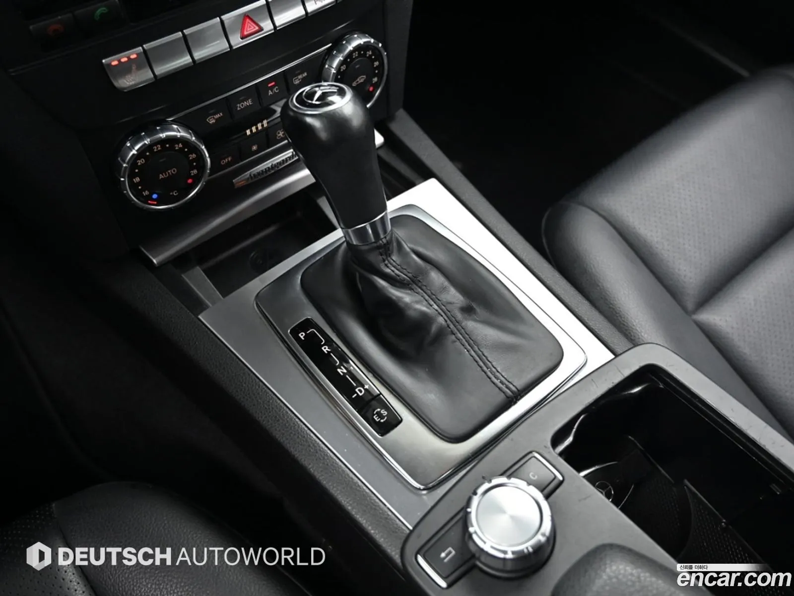 Mercedes-Benz C-Class W204 2011 — 3