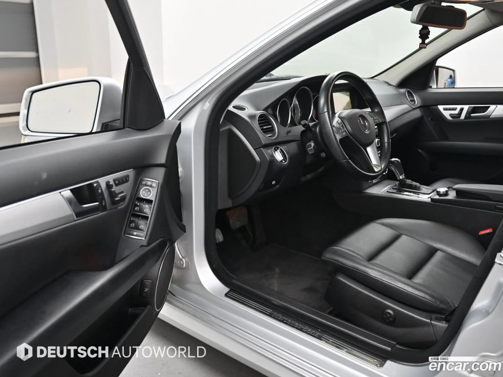 Mercedes-Benz C-Class W204 2011 — 8