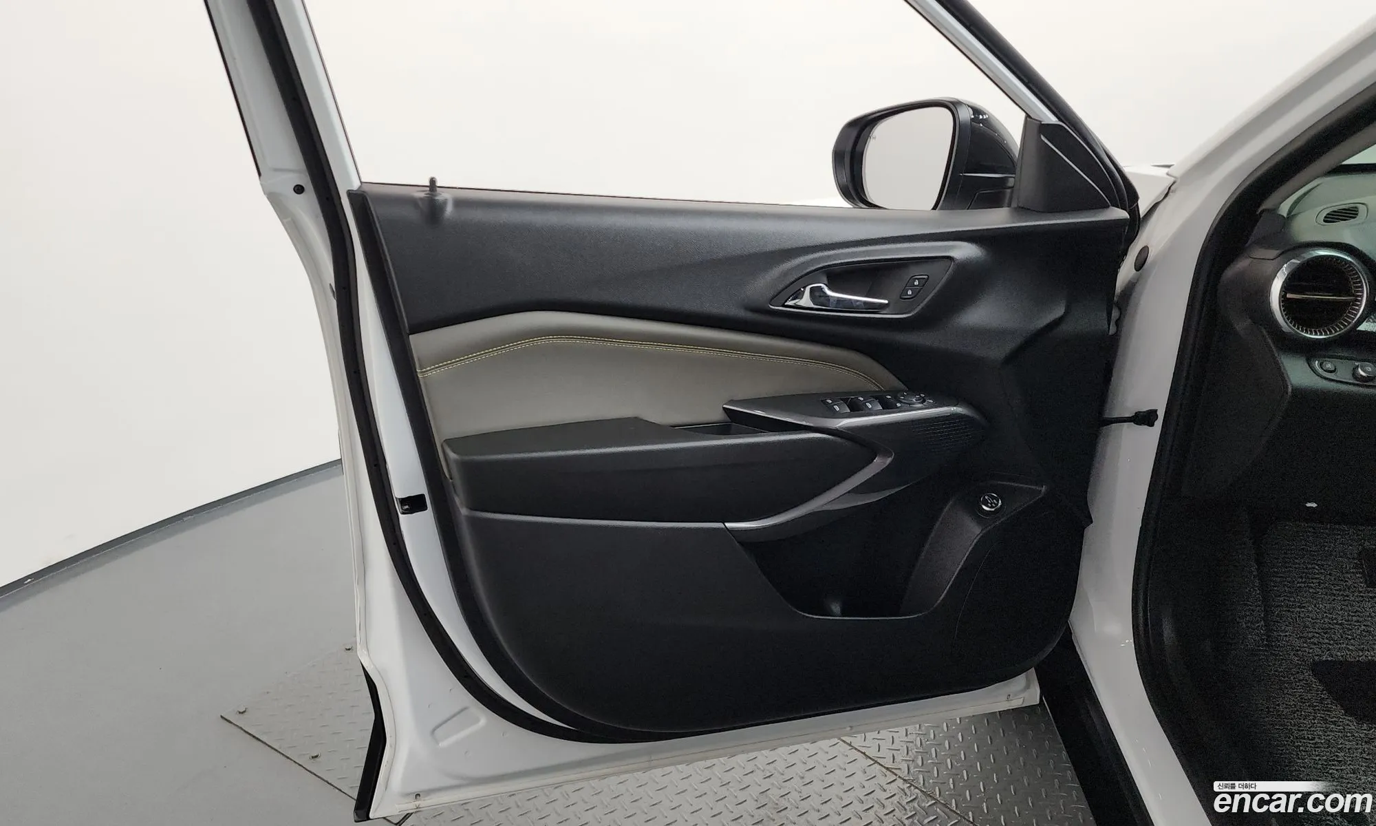 Chevrolet (GM Daewoo) Trax Crossover 2023 — 27