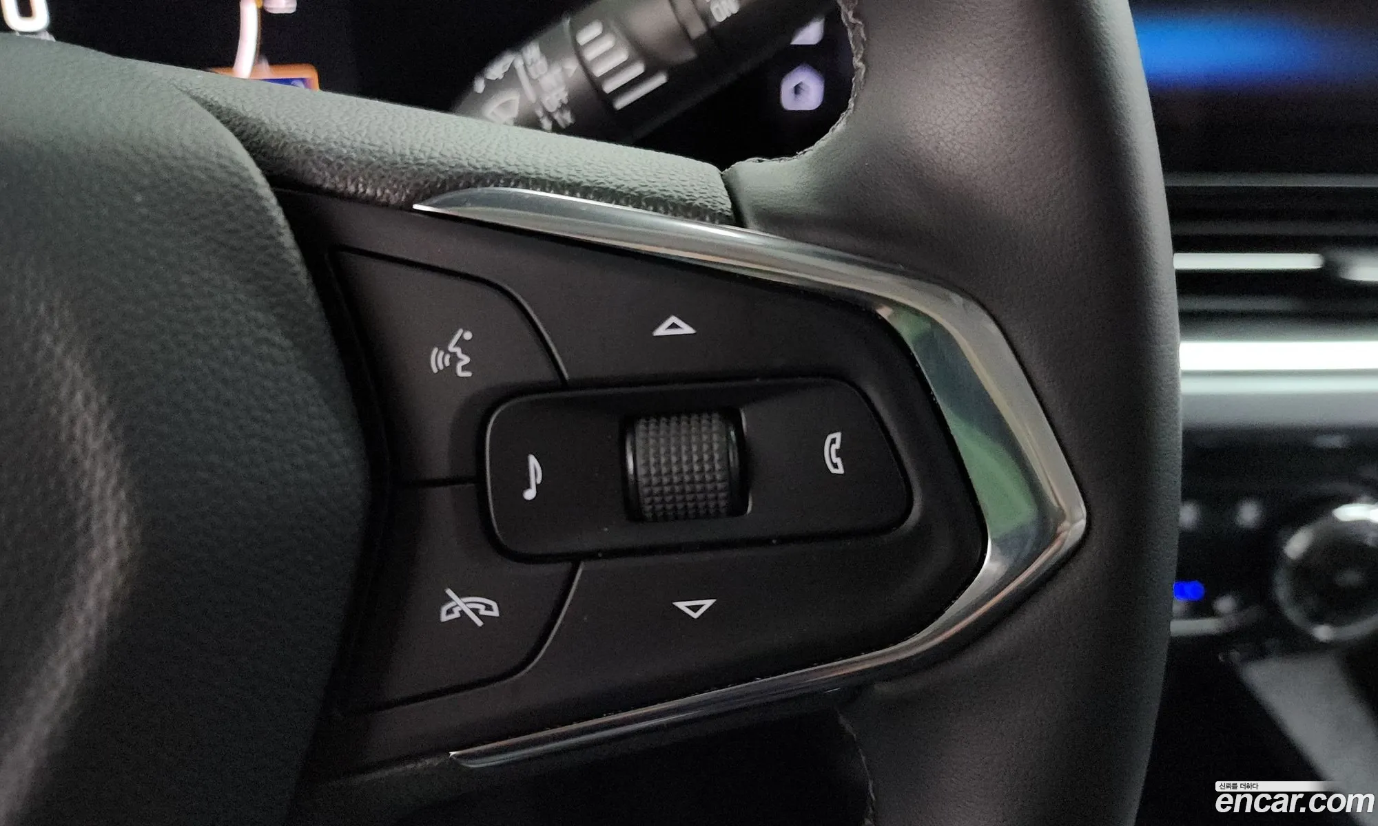 Chevrolet (GM Daewoo) Trax Crossover 2023 — 15
