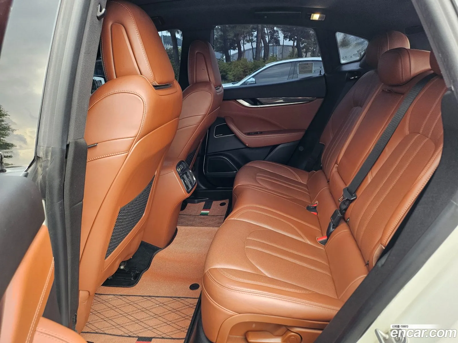 Maserati Levante 2017 — 14