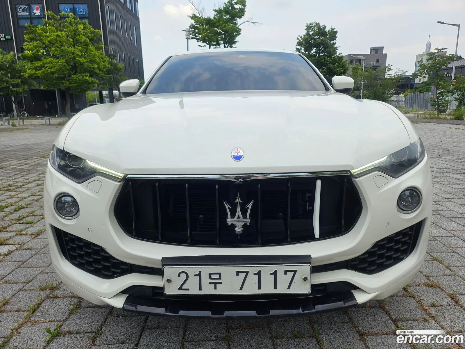 Maserati Levante 2017 — 19