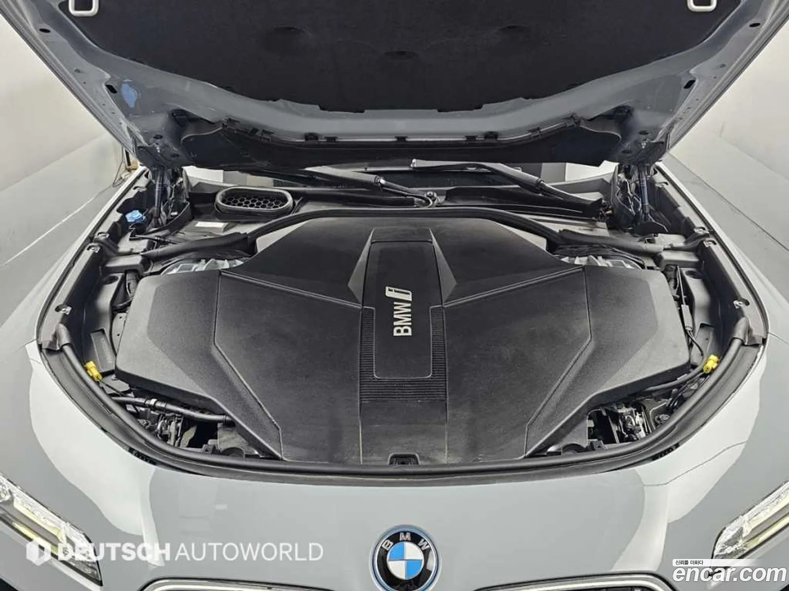 BMW i7 2023 — 20