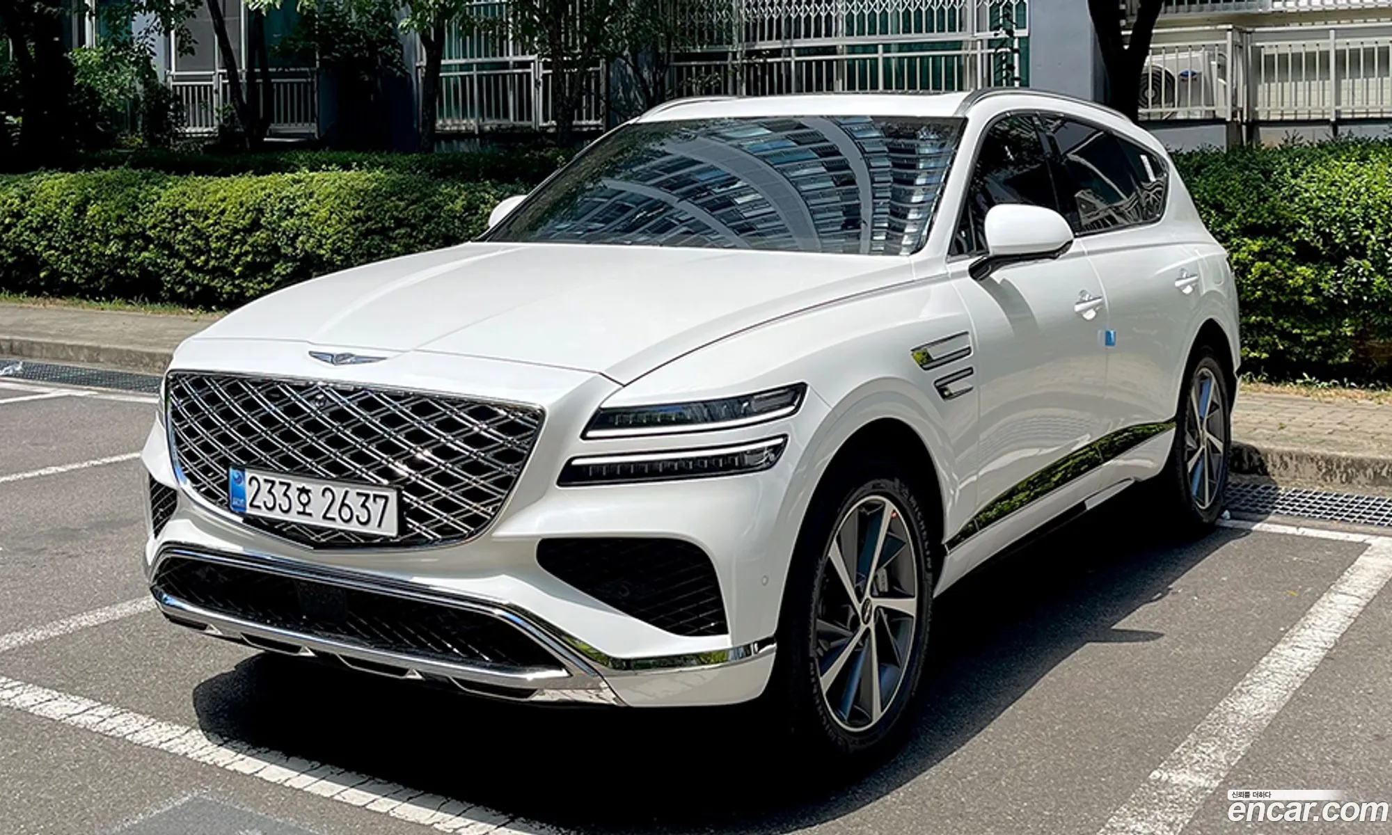 Genesis GV80 2025 — 12