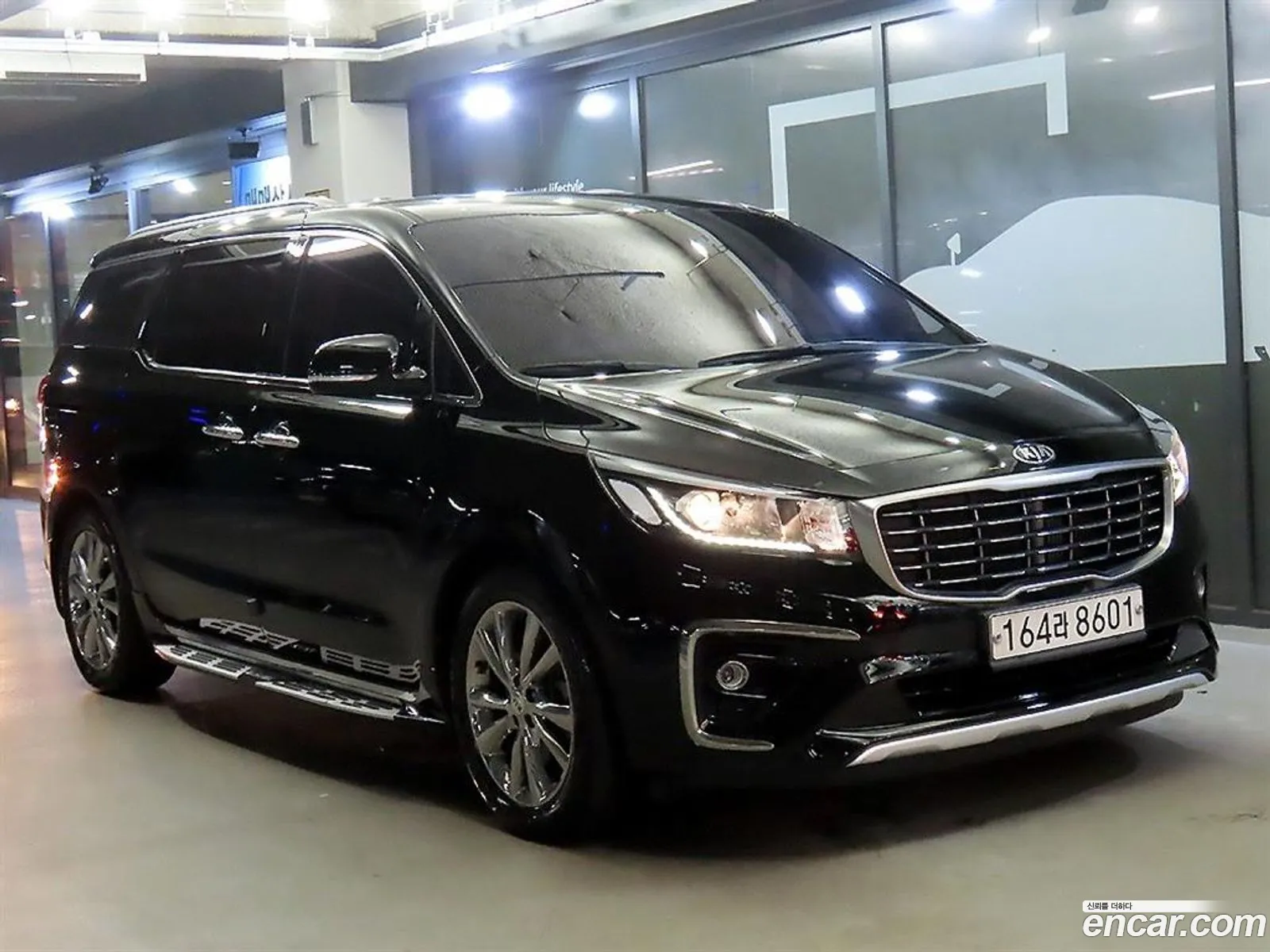 Kia Carnival 2018 — 18