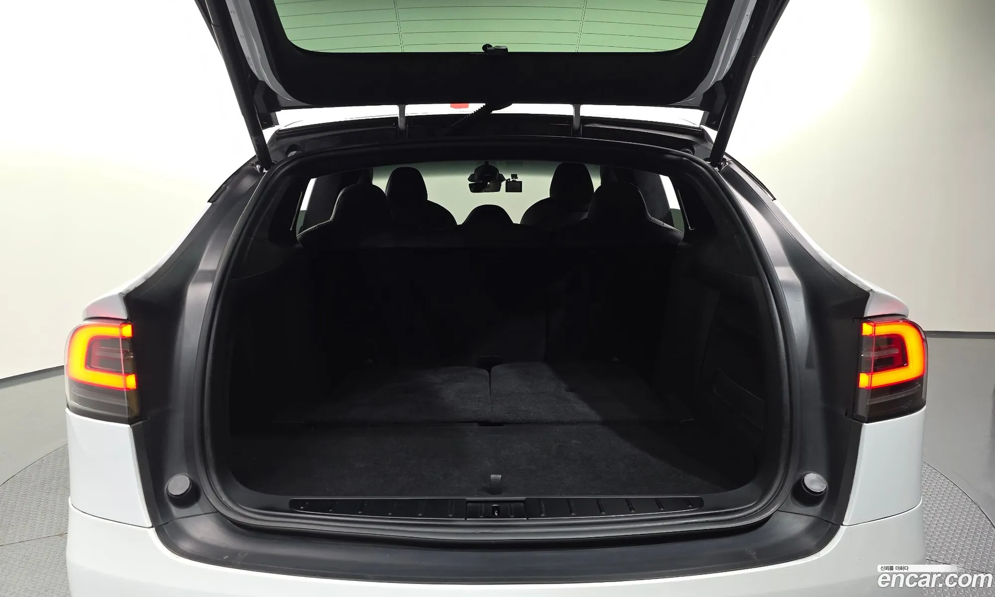 Tesla Model X 2023 7SAXCAE50PF399538 — 8