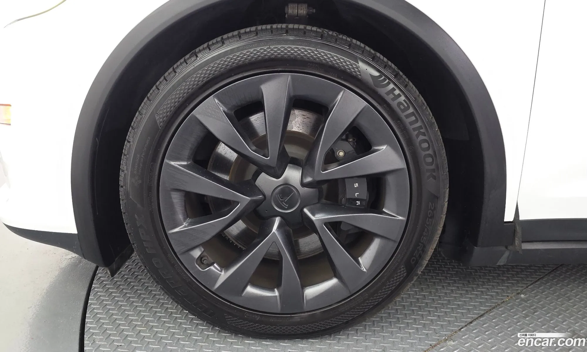 Tesla Model X 2023 7SAXCAE50PF399538 — 16