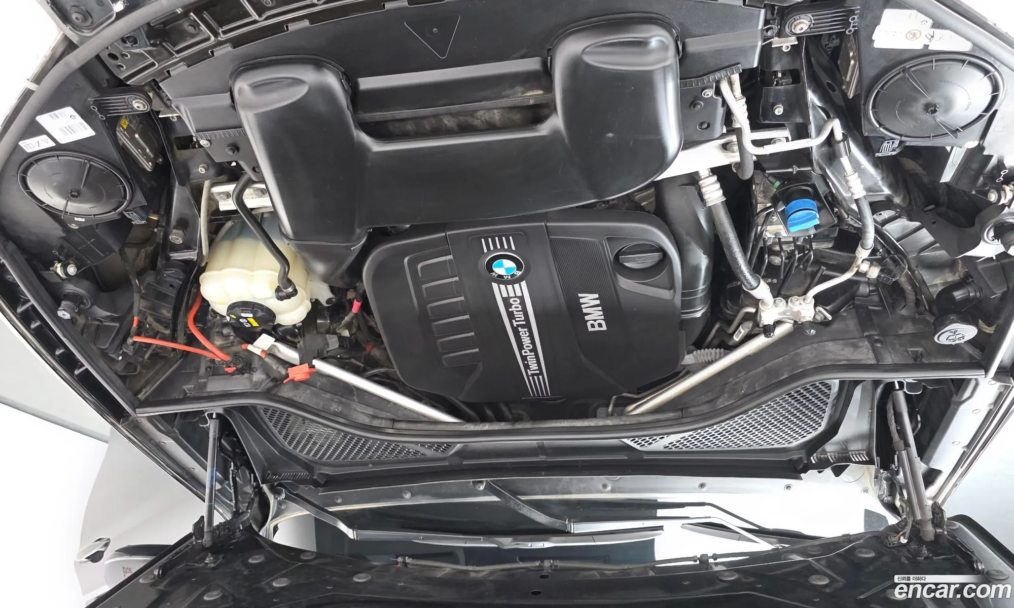BMW X5 2017 WBAKS4103H0W59739 — 18