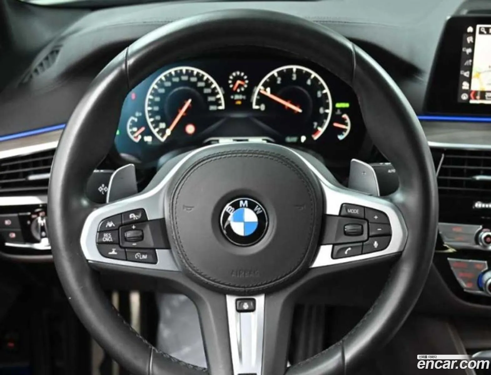 BMW 5 Series 2019 — 19
