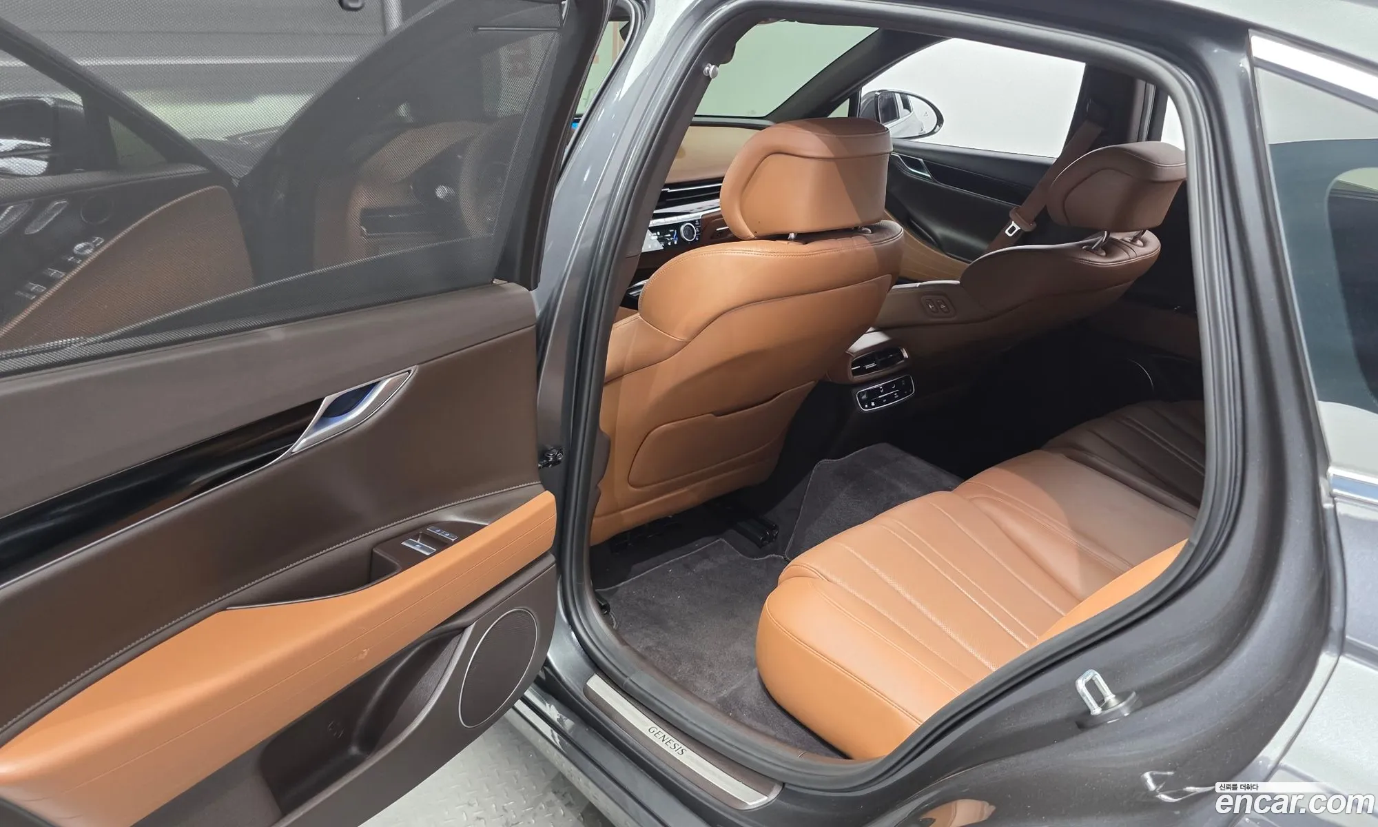 Genesis G80 2021 — 18