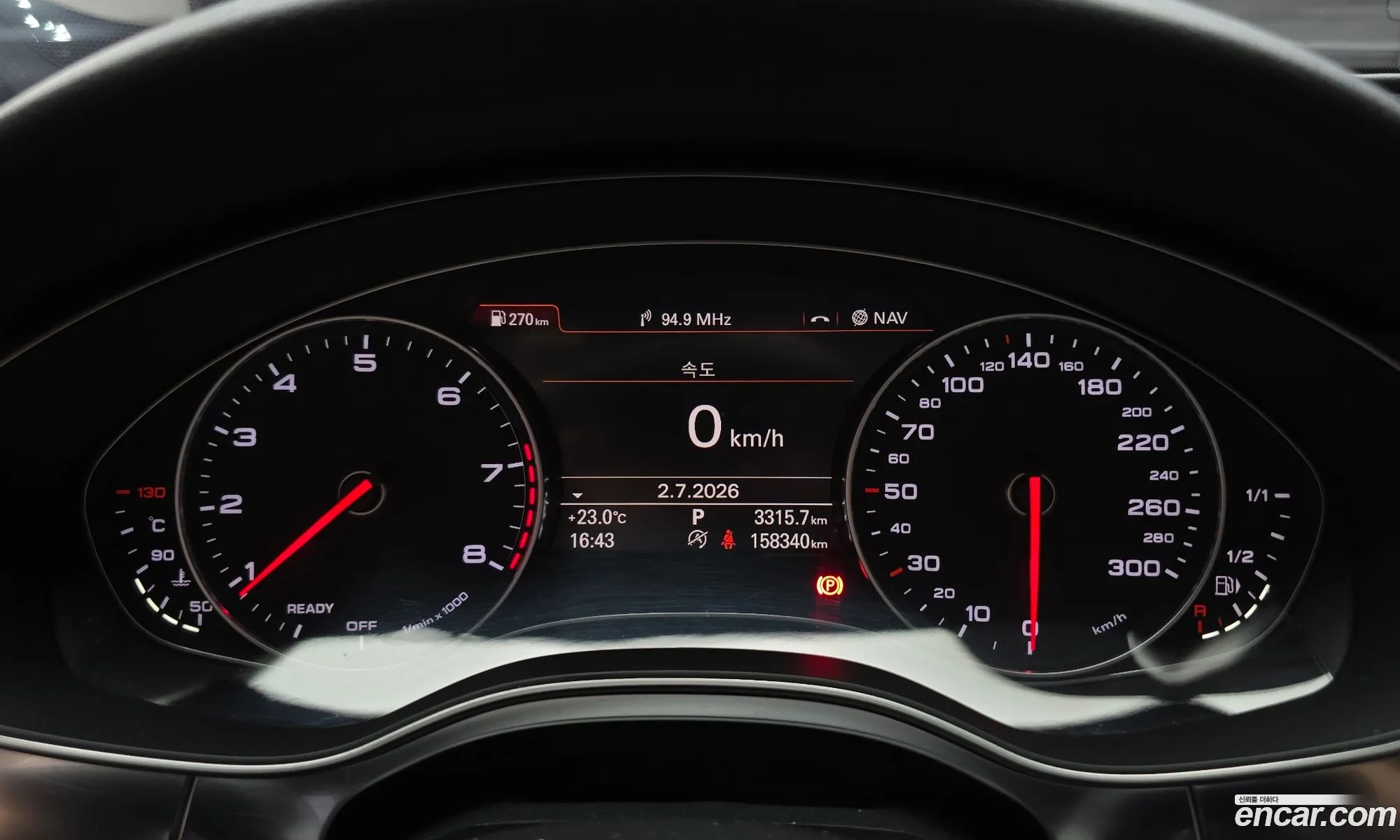 Audi A6 2018 WAUZZZ4G0JN132802 — 11