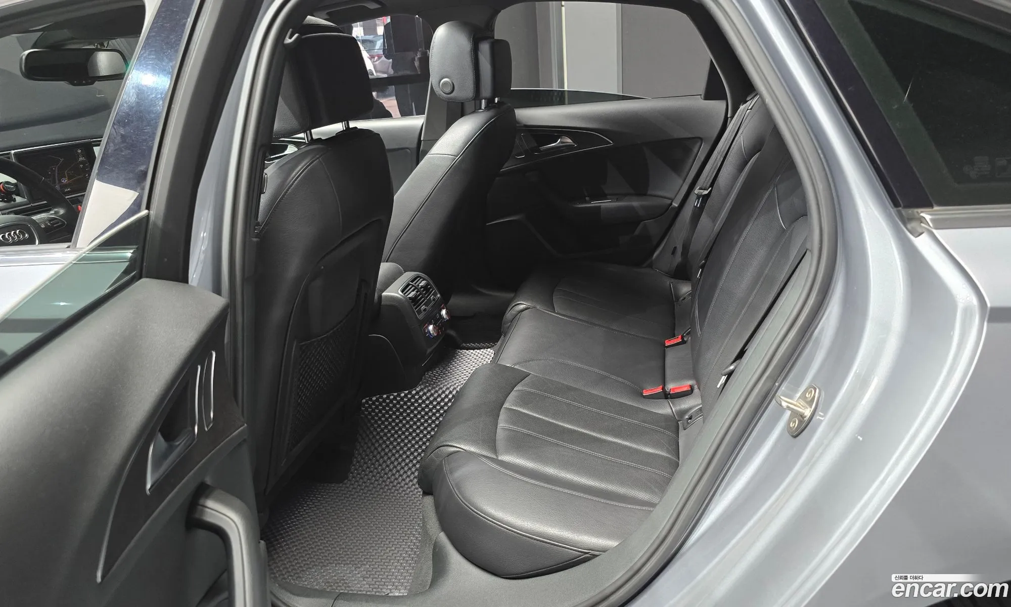 Audi A6 2018 WAUZZZ4G0JN132802 — 13