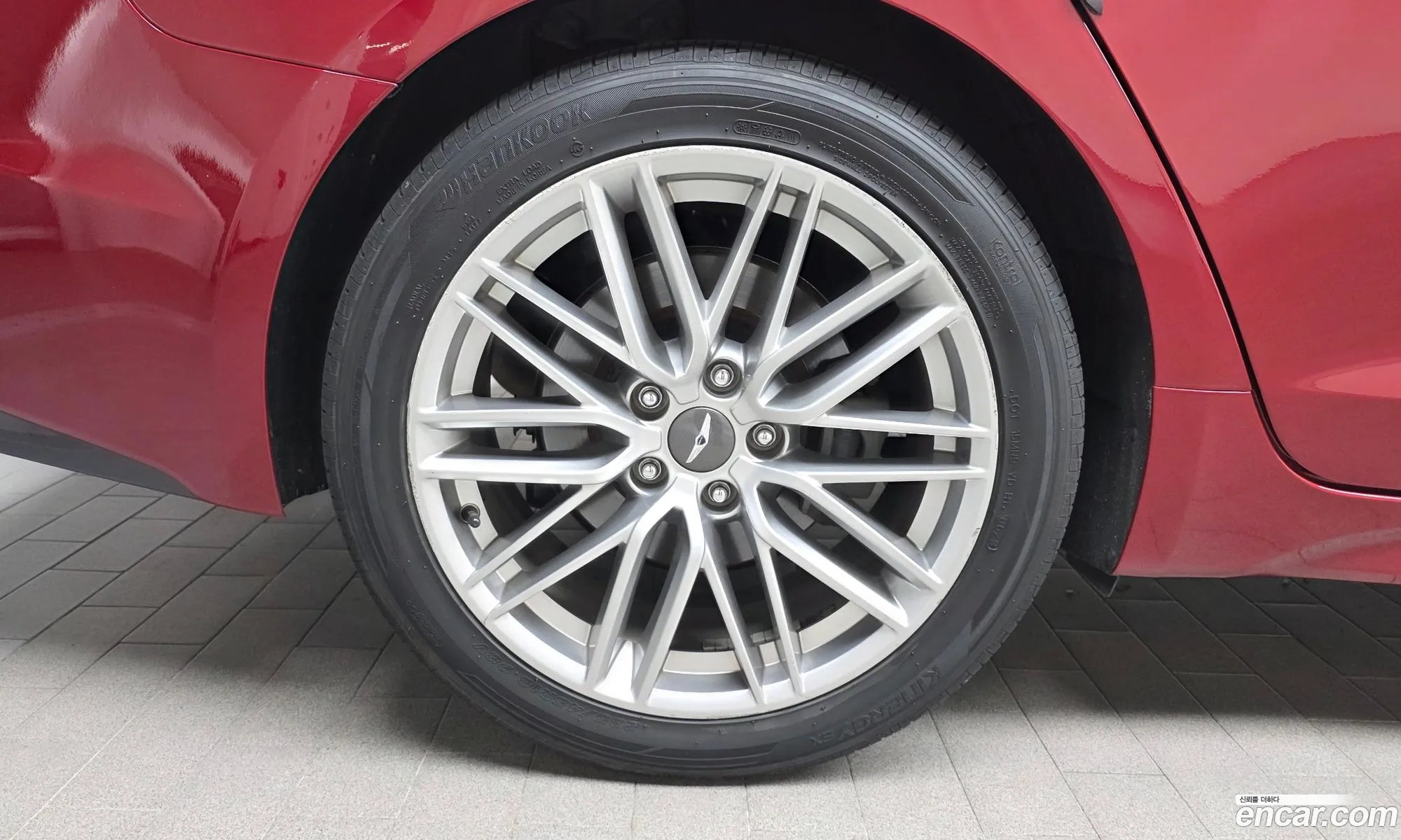 Genesis G70 2018 — 8