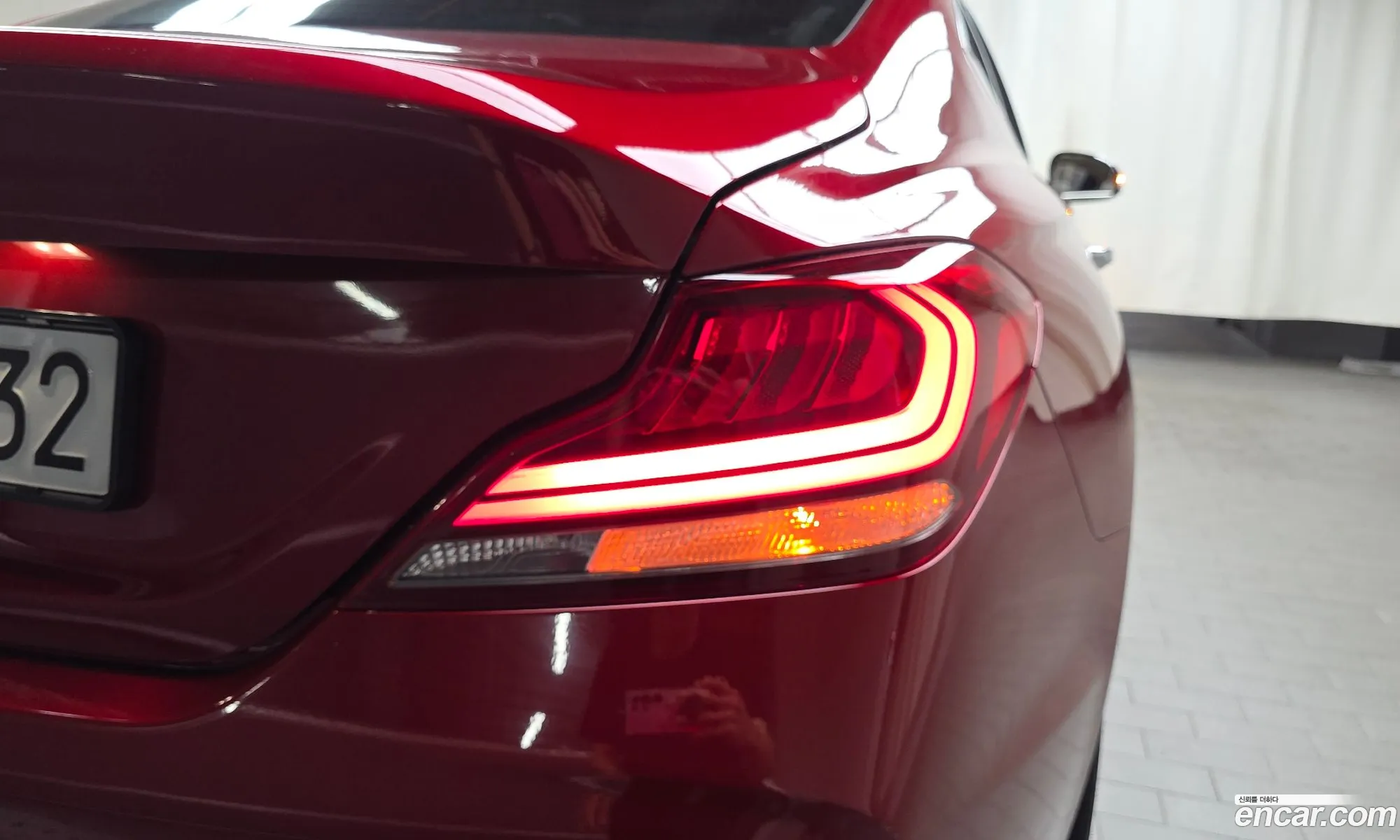 Genesis G70 2018 — 17