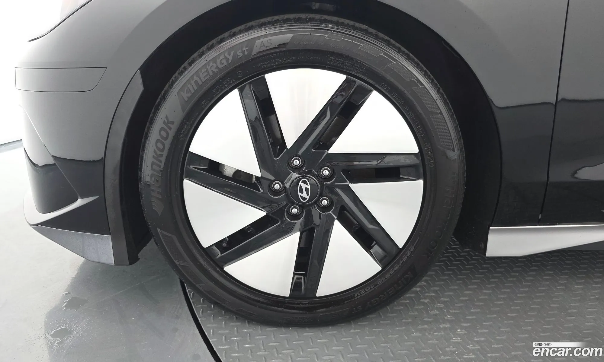 Hyundai Ioniq 6 2022 — 24