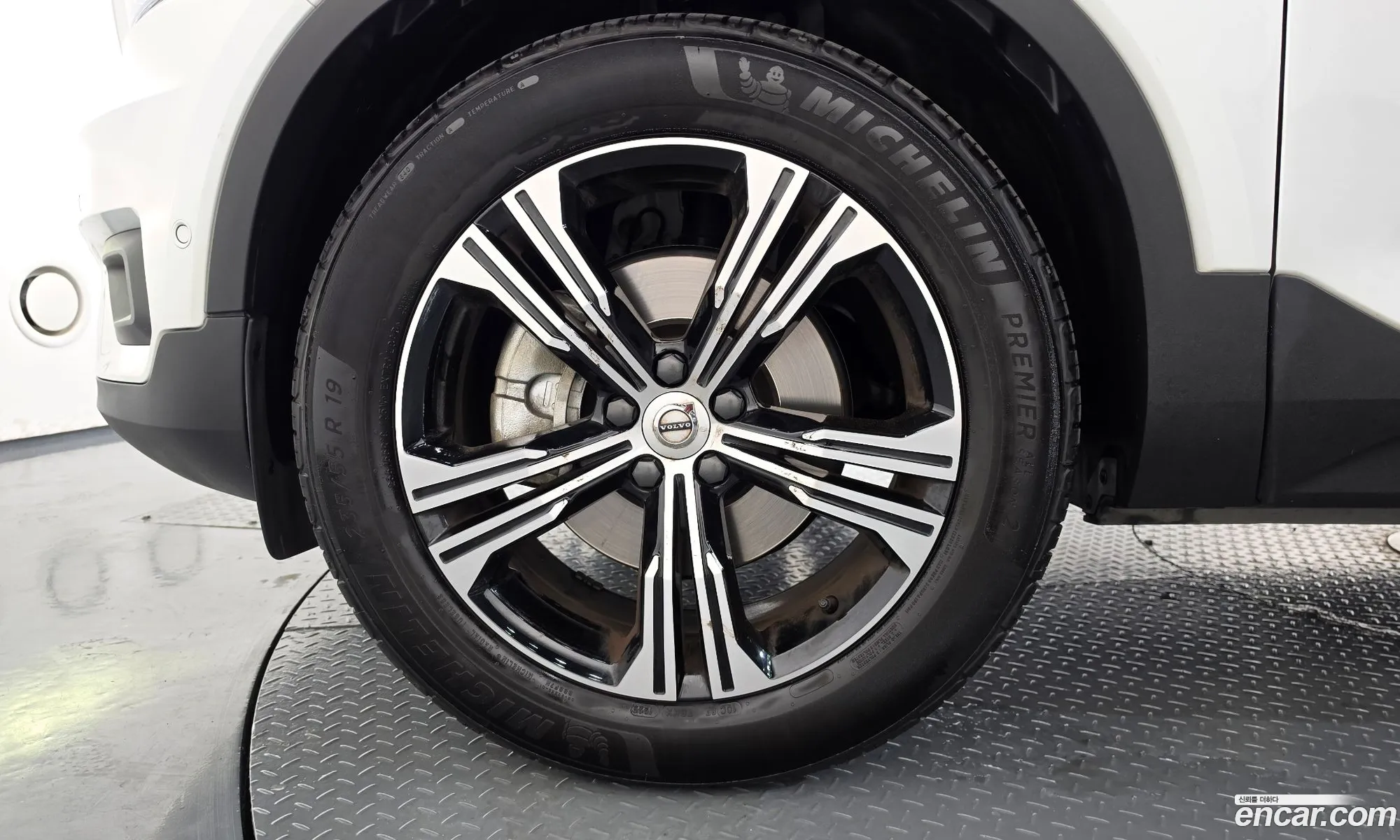 Volvo XC40 2022 — 19