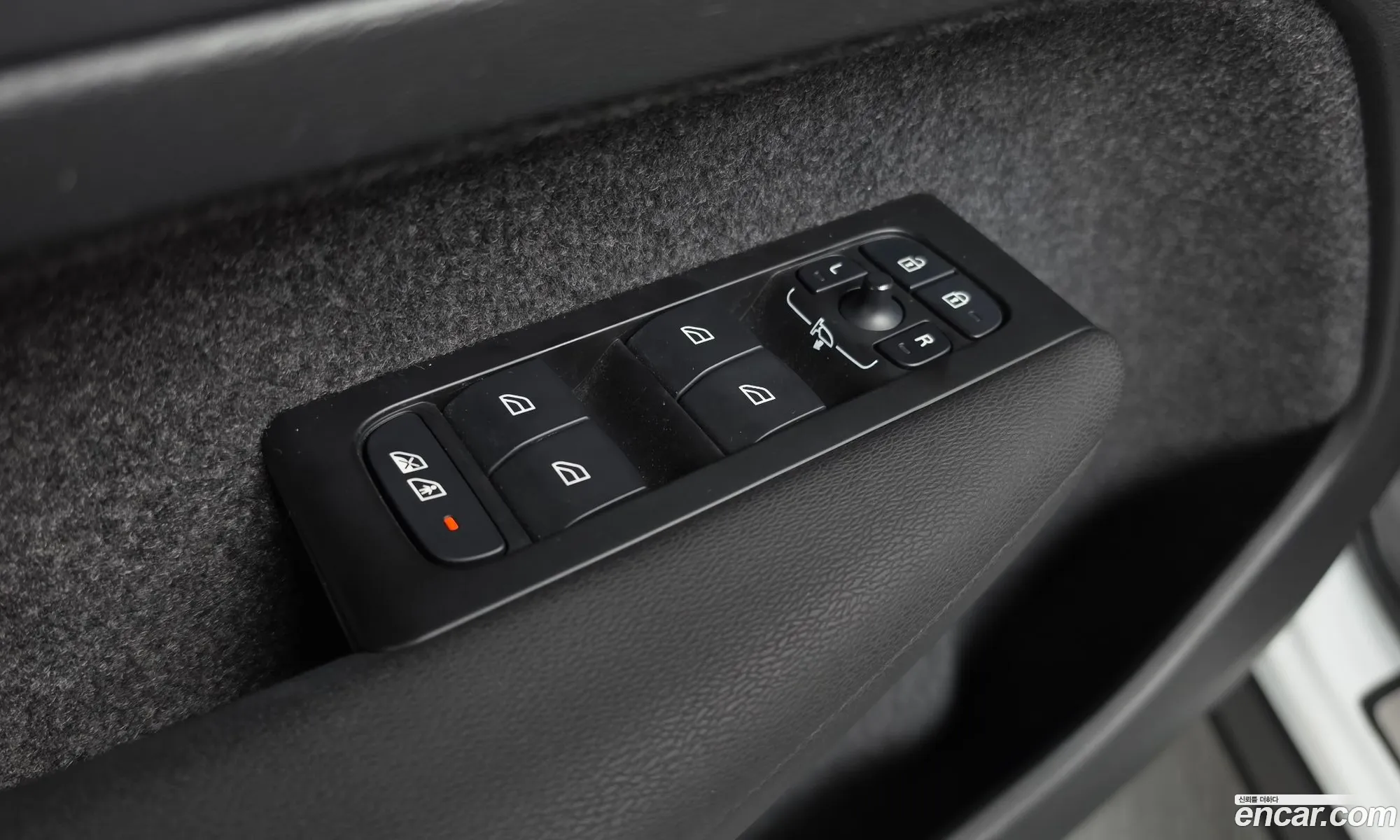 Volvo XC40 2022 — 18