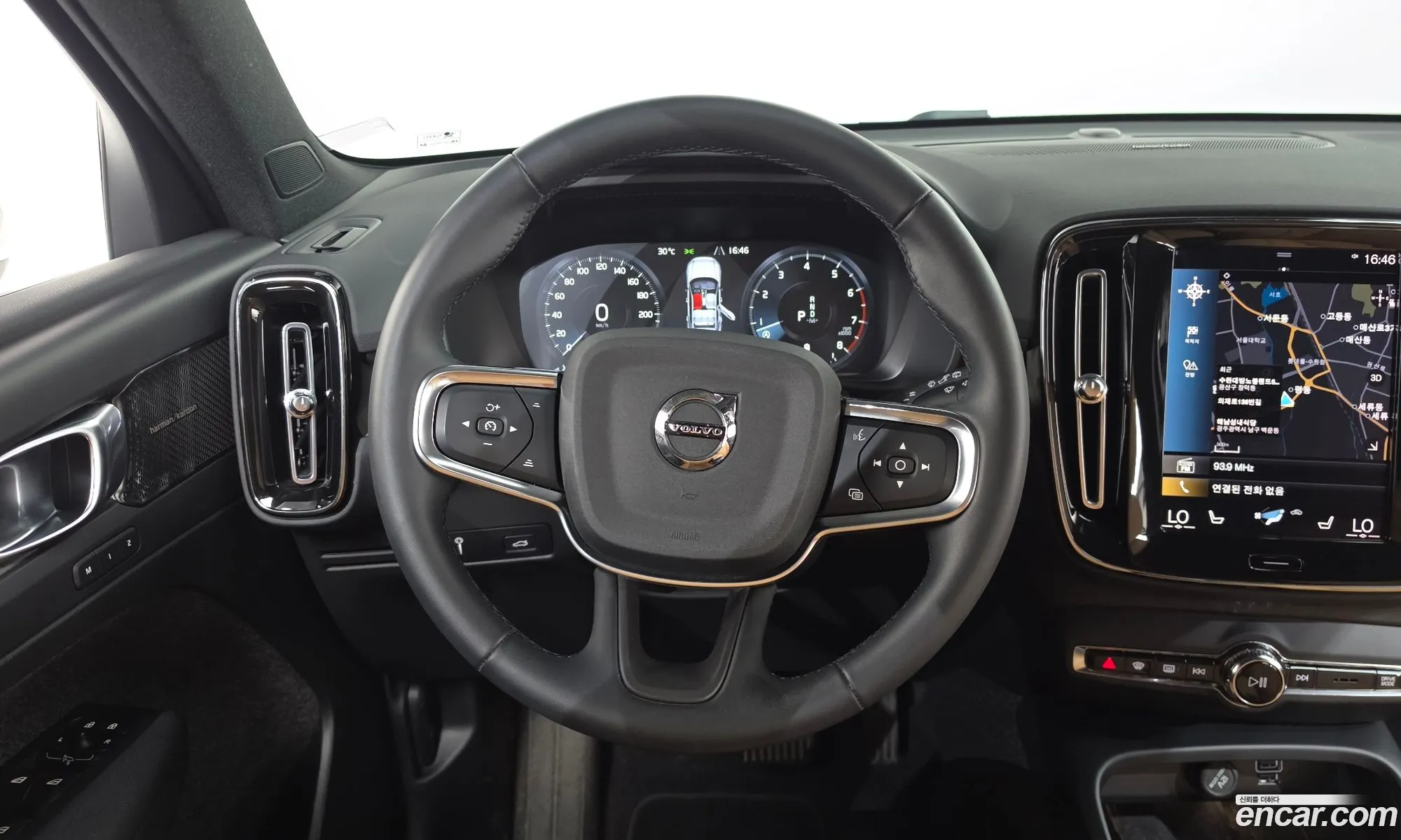 Volvo XC40 2022 — 7