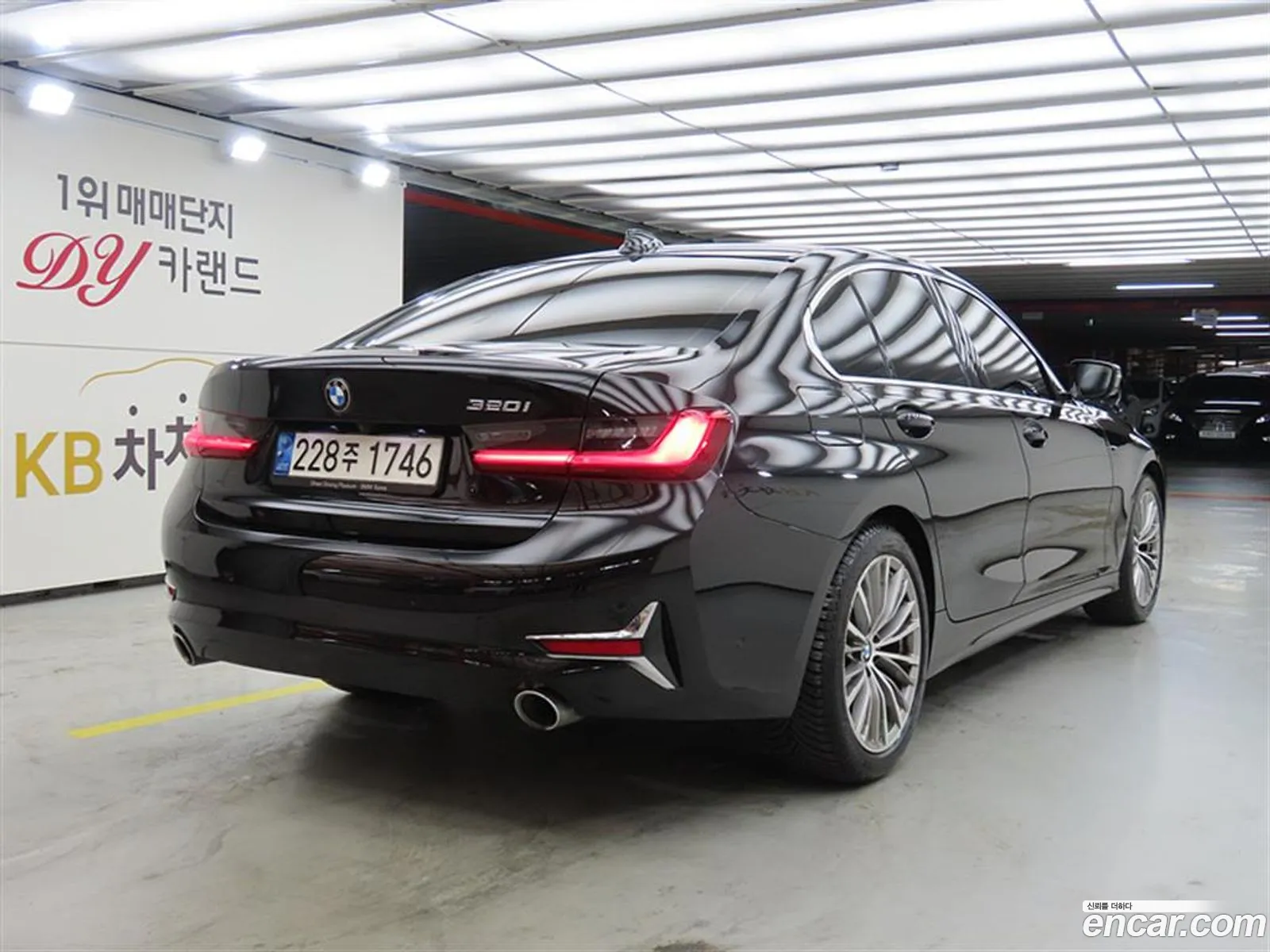 BMW 3 Series 2021 — 9