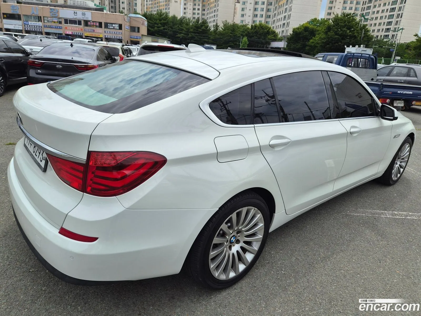 BMW 5 Series GT 2012 — 3