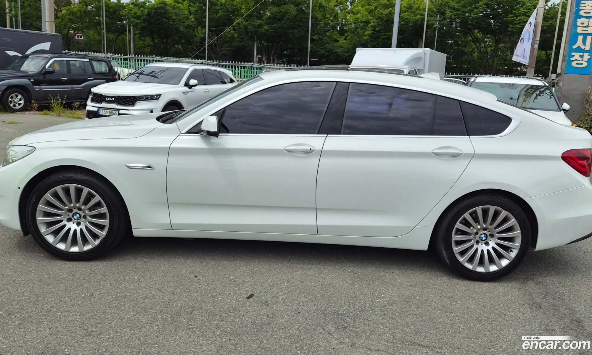 BMW 5 Series GT 2012 — 4