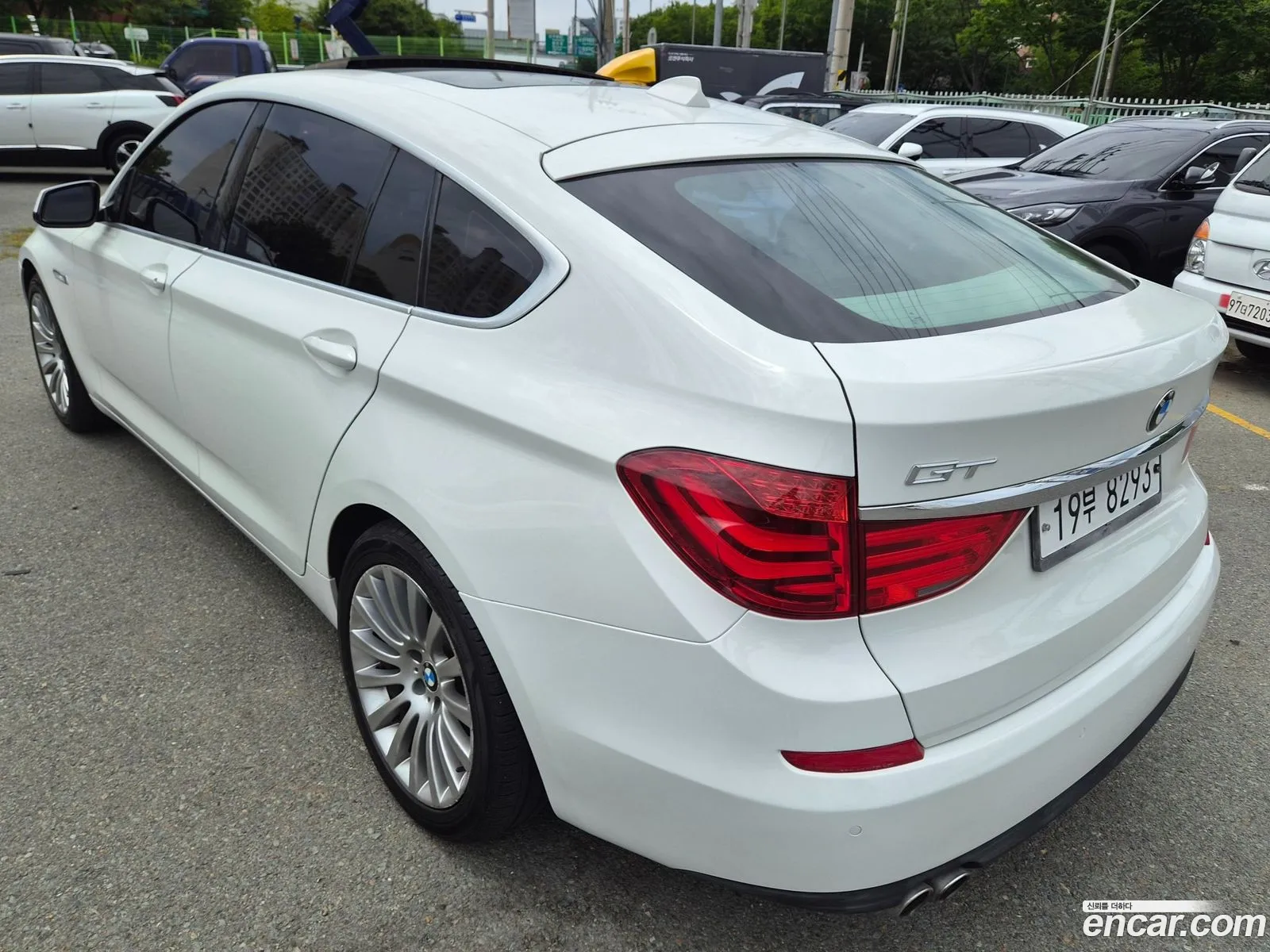 BMW 5 Series GT 2012 — 2