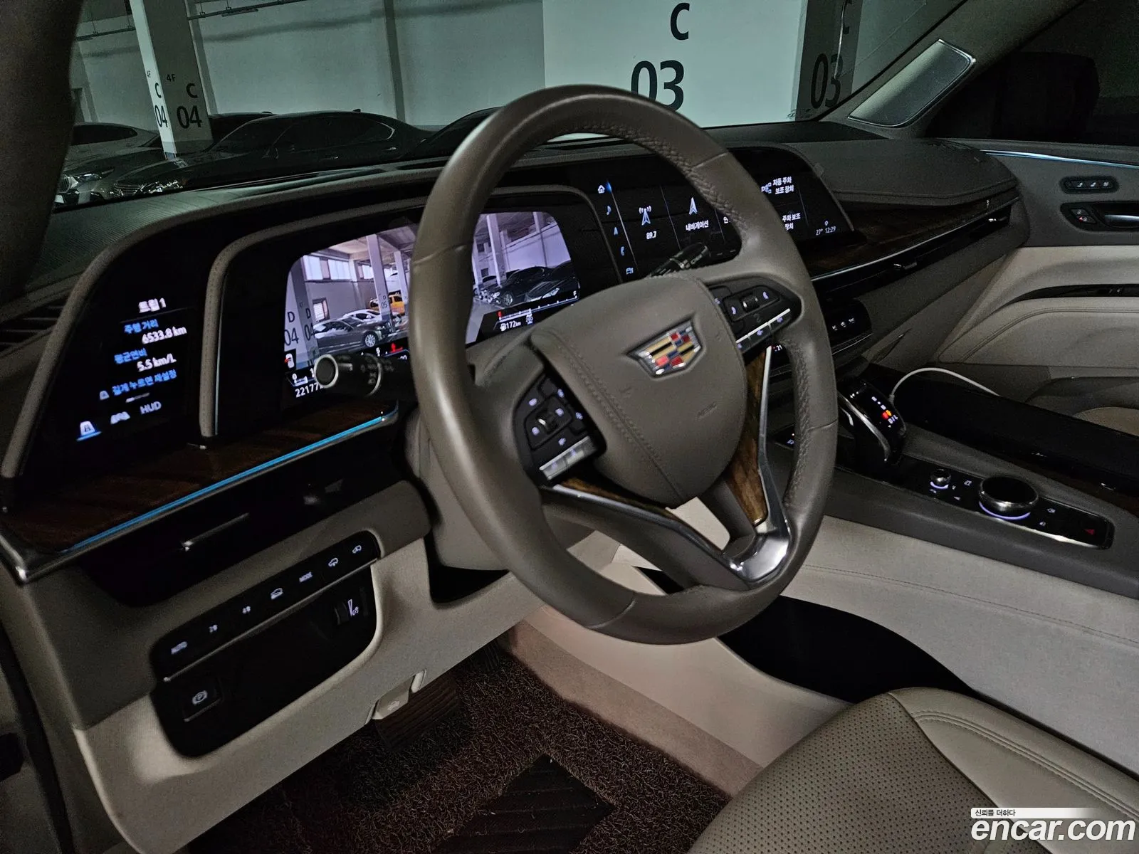 Cadillac Escalade 2021 — 4