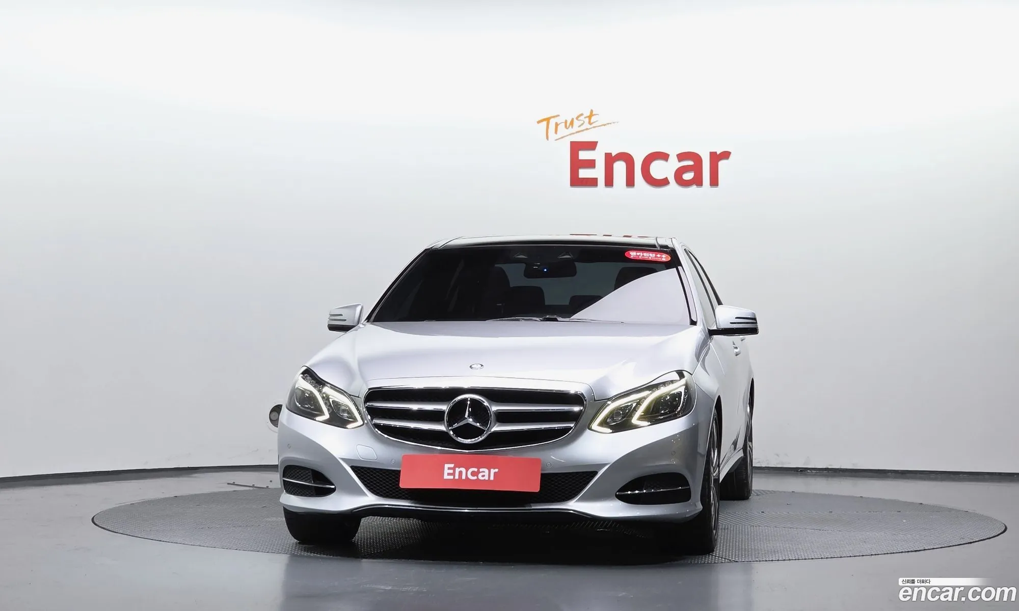 Mercedes-Benz E-Class W212 2014 WDDHF5FB2EB010148 — 18