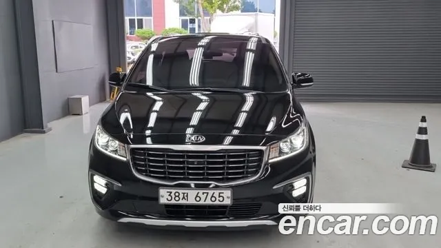 Kia Carnival 2019 — 2