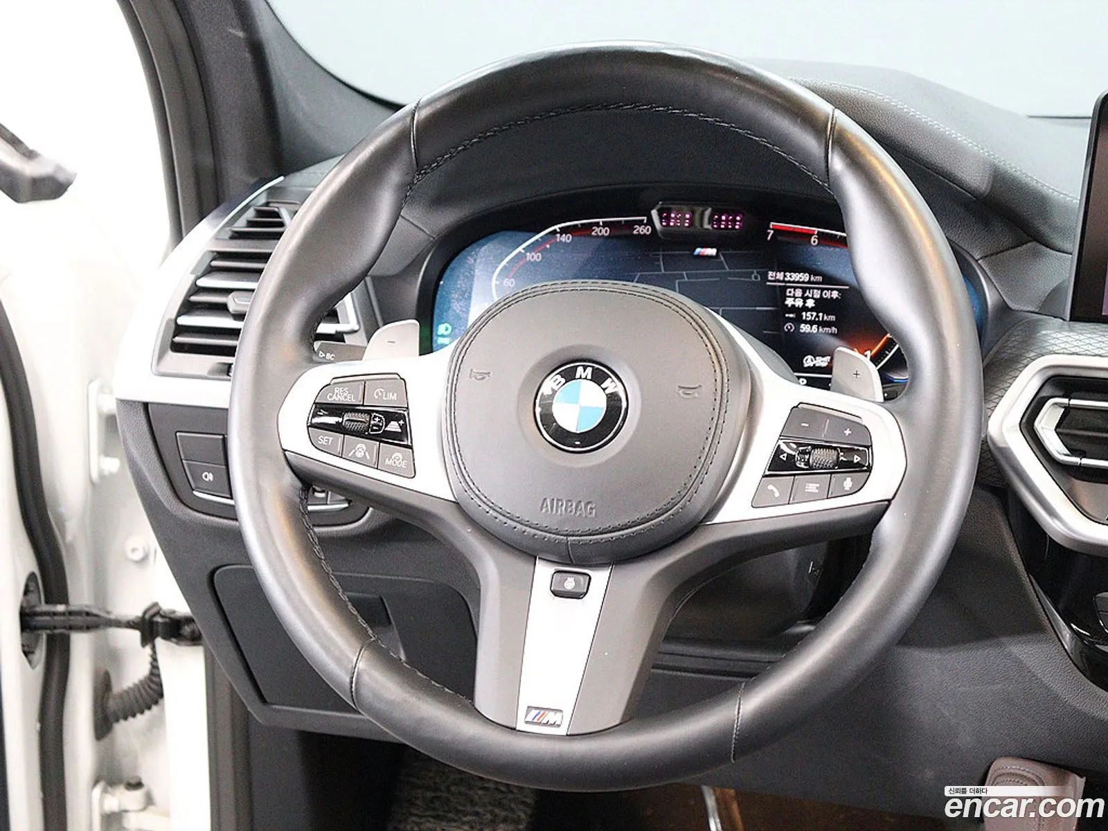 BMW X4 2024 — 16
