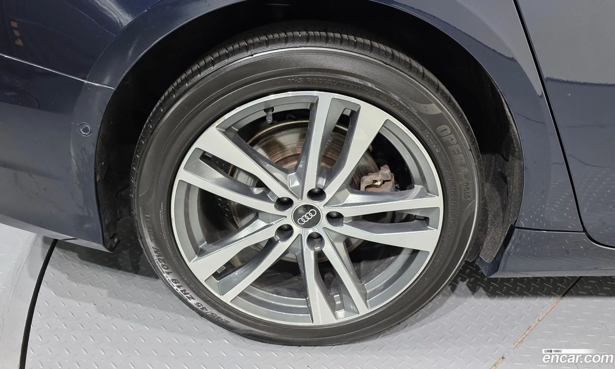 Audi A6 2022 WAUZZZF23NN017005 — 16