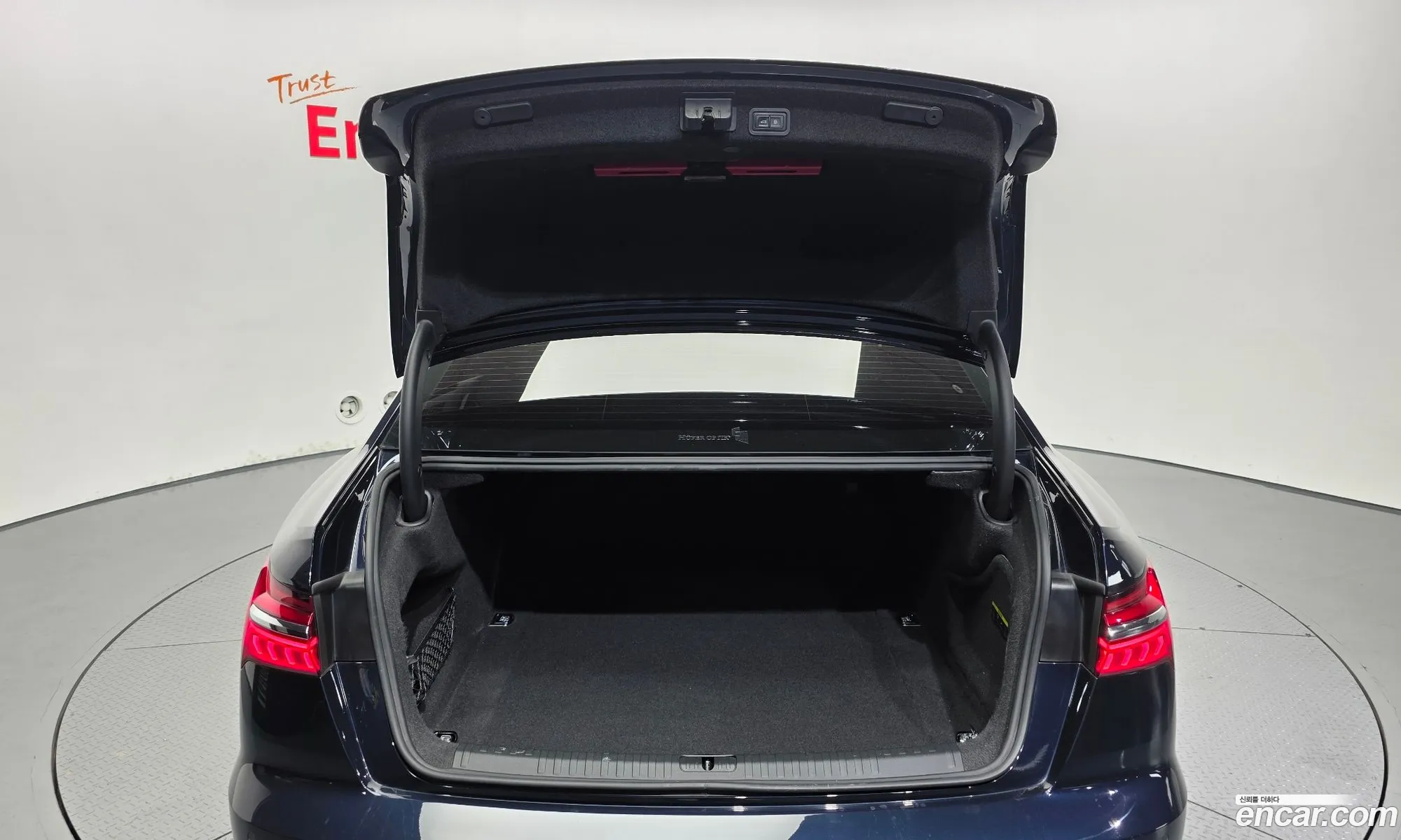 Audi A6 2022 WAUZZZF23NN017005 — 8