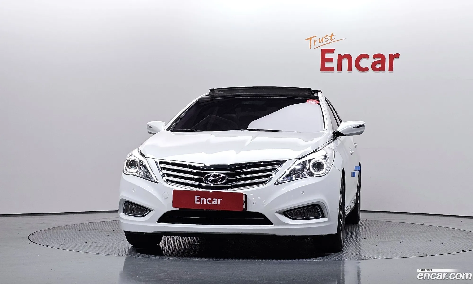 Hyundai Grandeur HG 2012 — 27