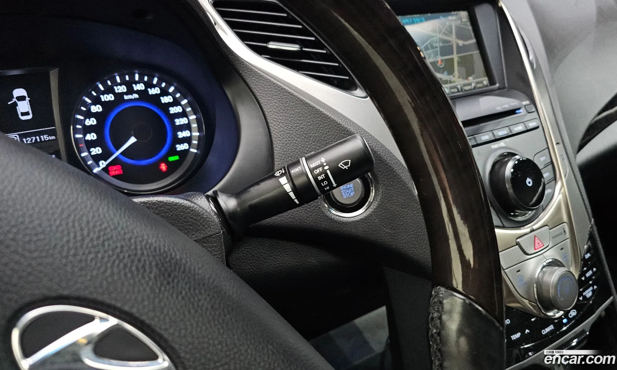 Hyundai Grandeur HG 2012 — 11