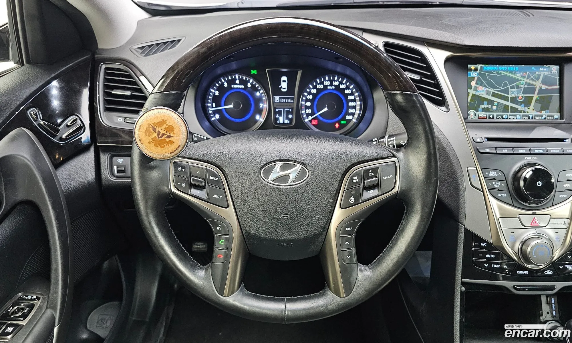 Hyundai Grandeur HG 2012 — 18