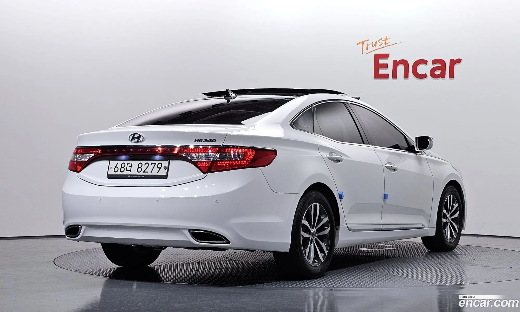 Hyundai Grandeur HG 2012 — 14