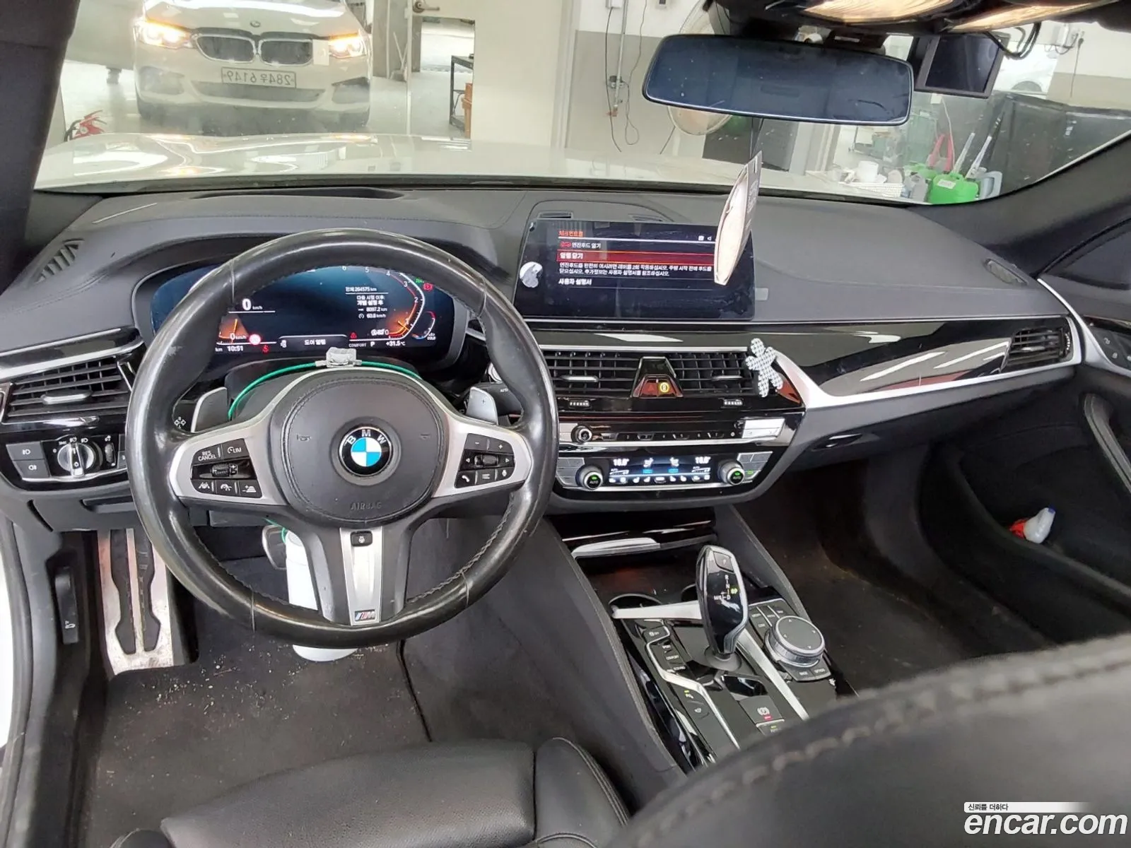 BMW 5 Series 2019 — 8