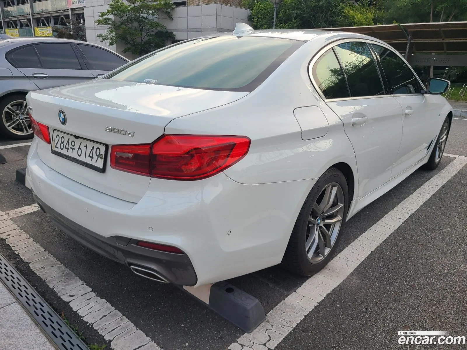 BMW 5 Series 2019 — 15