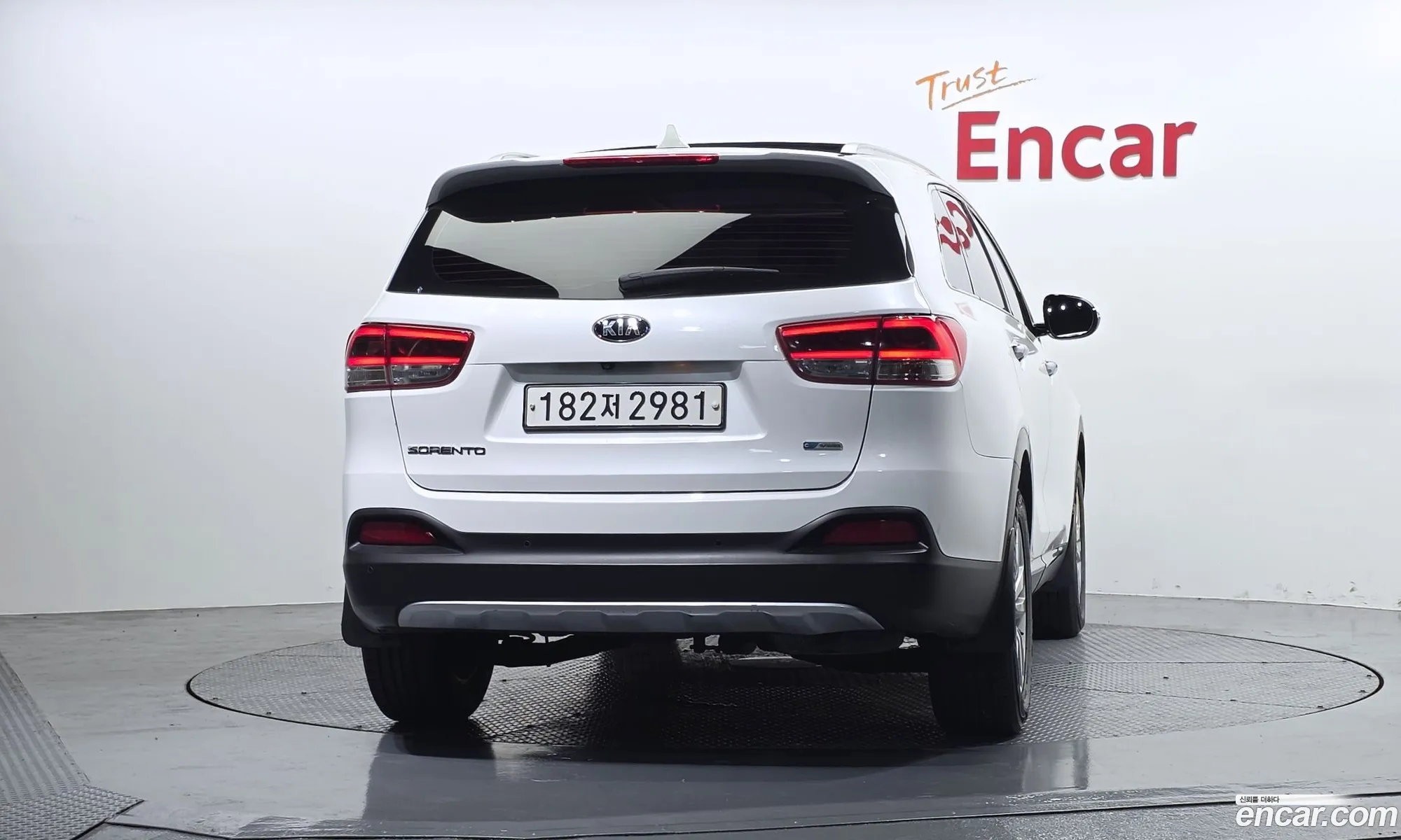 Kia Sorento 2016 — 12