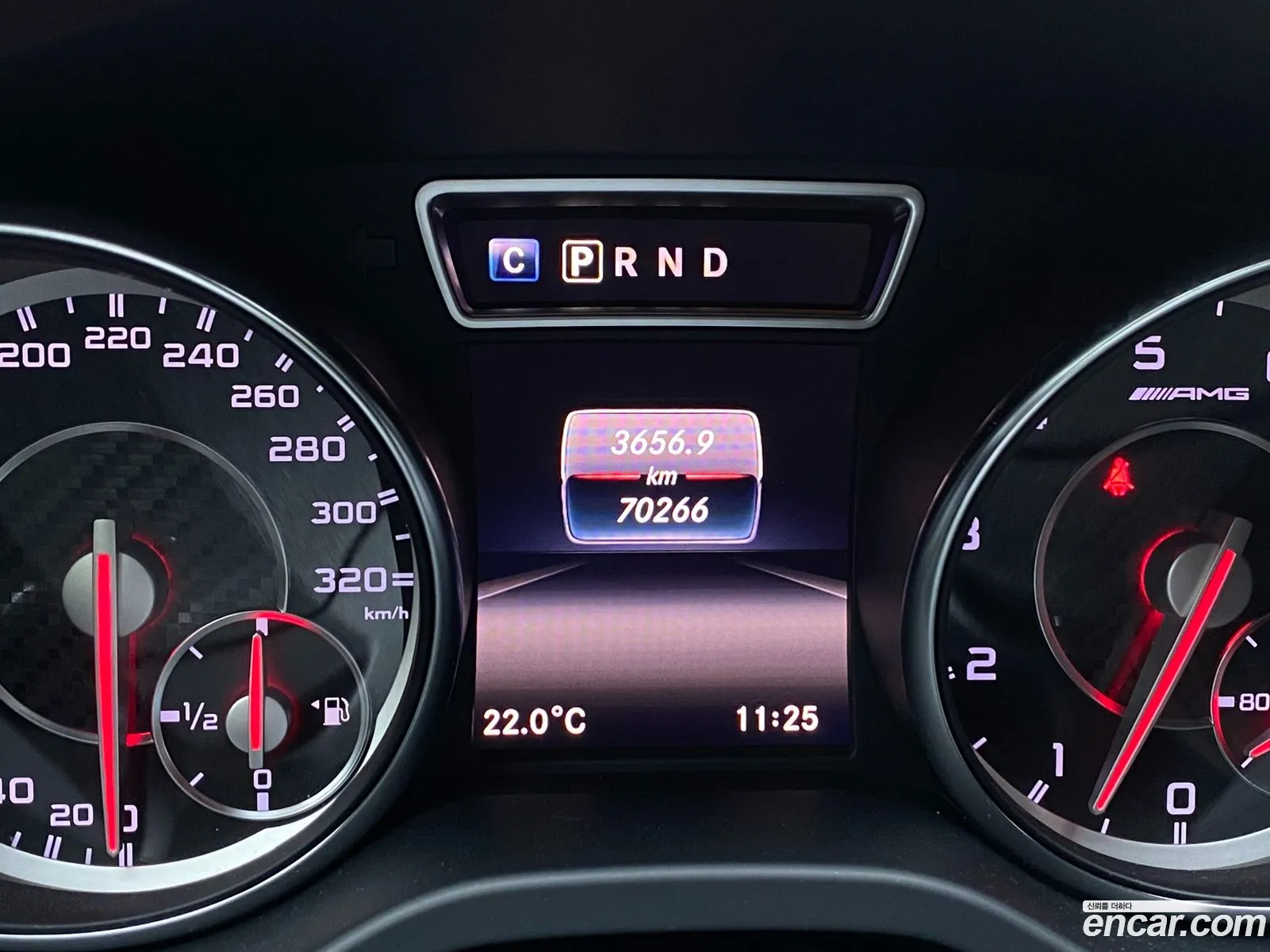 Mercedes-Benz CLA-Class C117 2016 — 14
