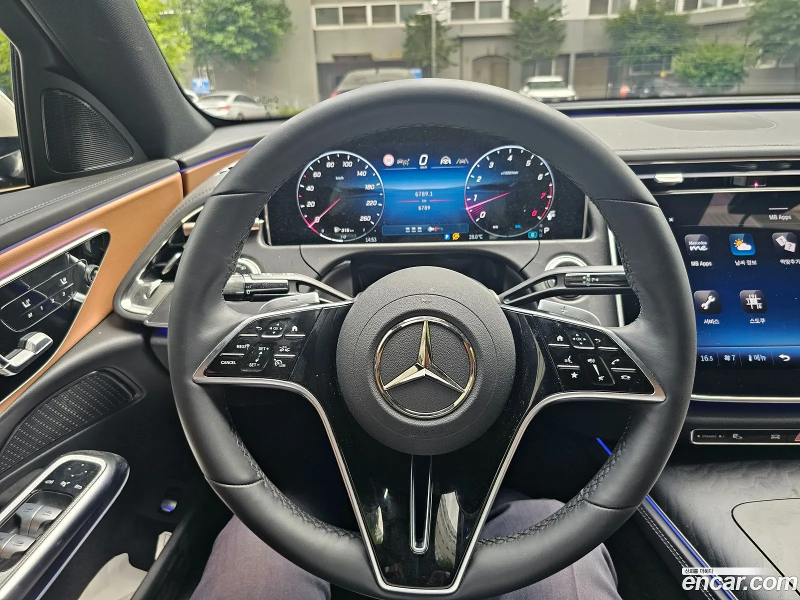 Mercedes-Benz E-Class W214 2025 — 7