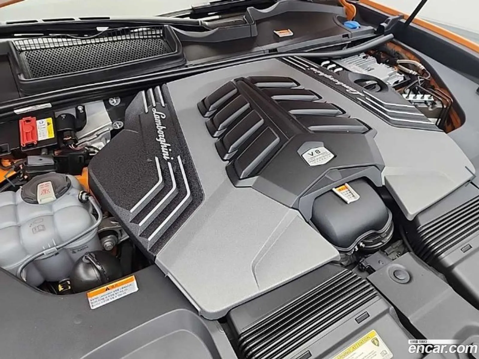Lamborghini Urus 2021 — 18