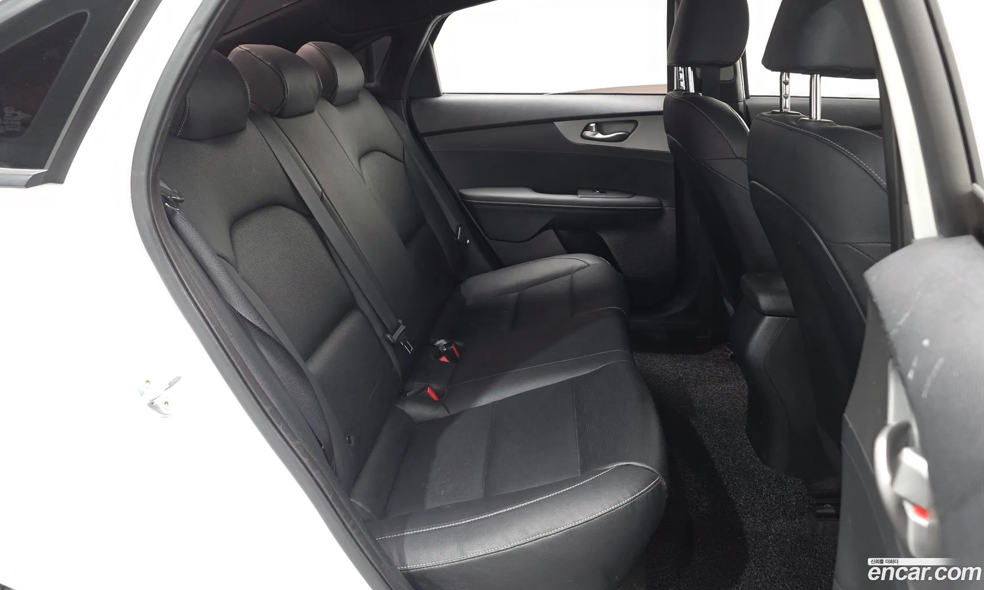 Kia K3 2021 — 7