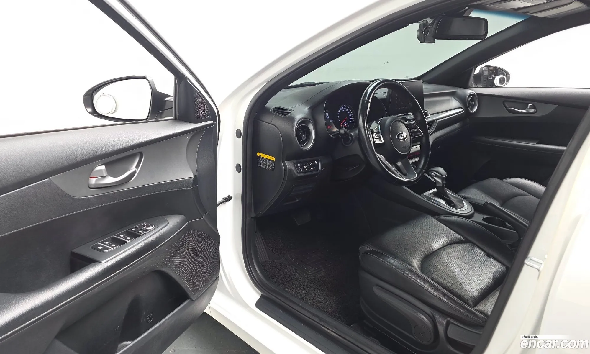 Kia K3 2021 — 20